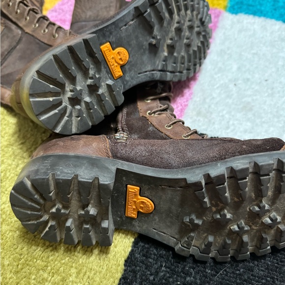 Timberland all leather high boots. Like new condition, size 6.5. - Picture 6 of 6